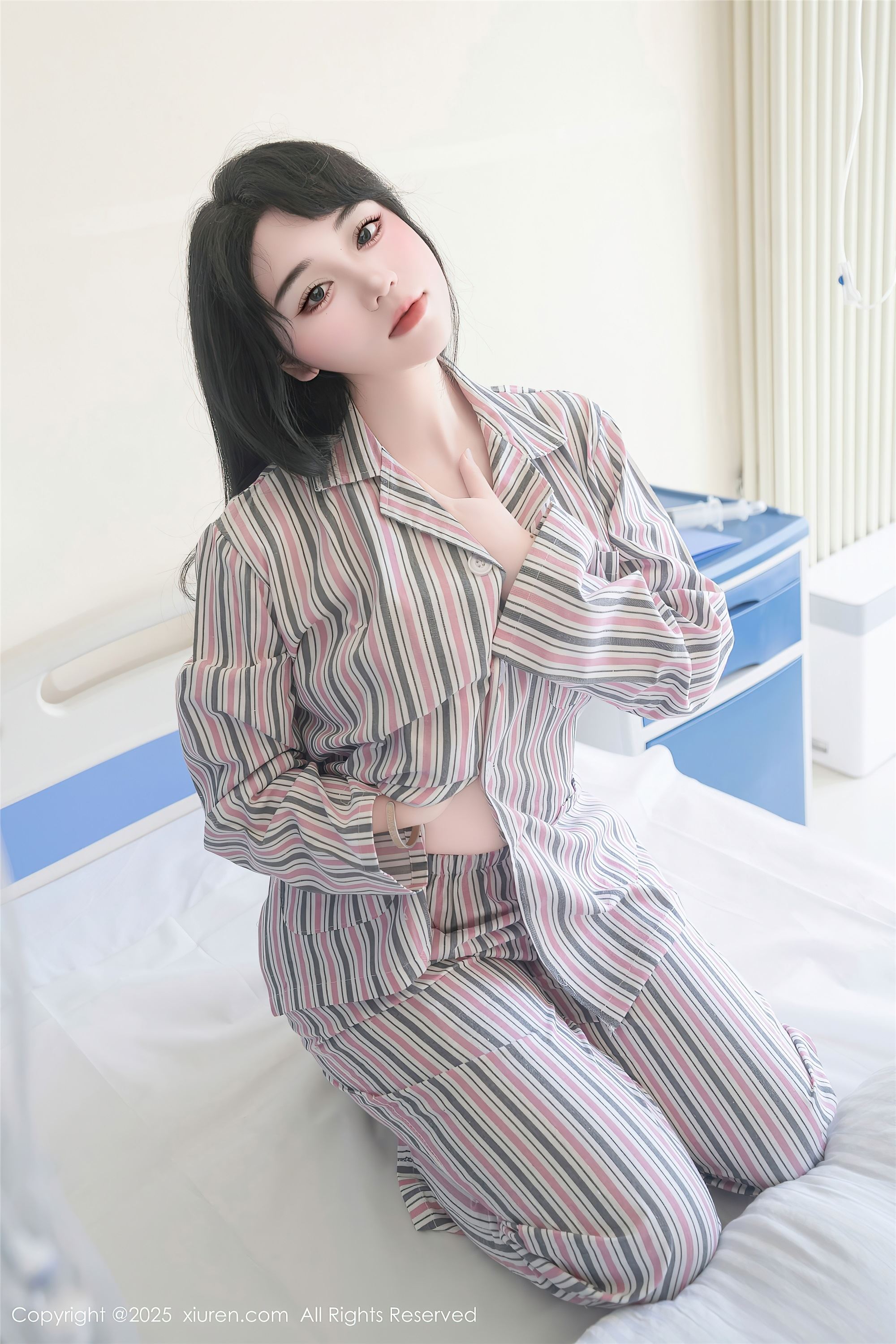 Xiuren秀人网 2025.08.14 NO.10648 汐汐爱吃草莓